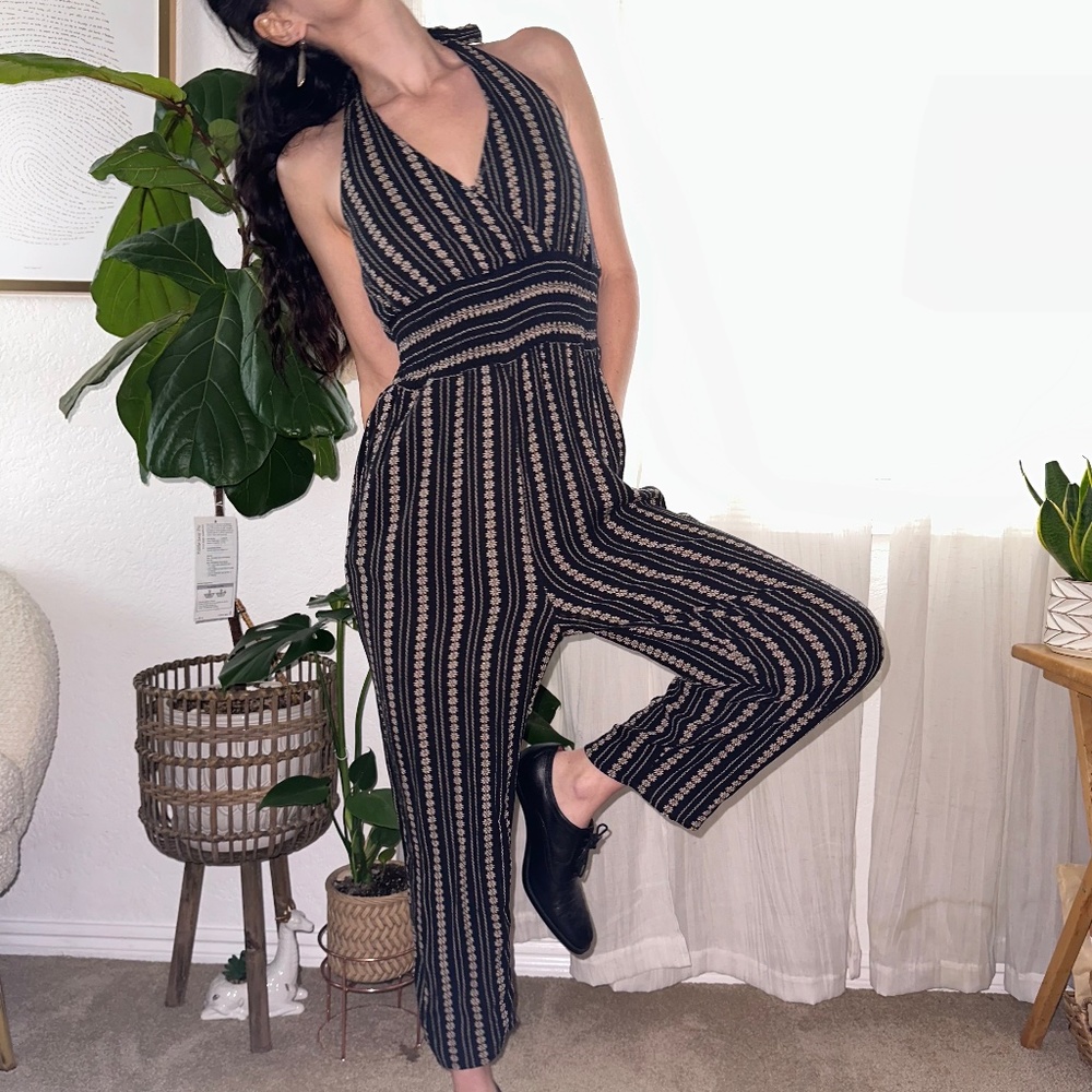 Halter-top loose fit jumpsuit